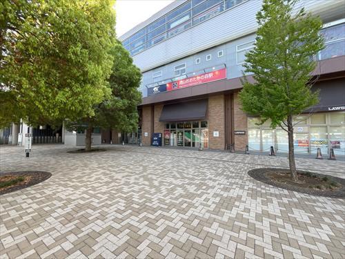 流山おおたかの森駅