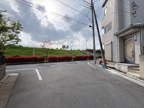 前面道路（2026年4月撮影）