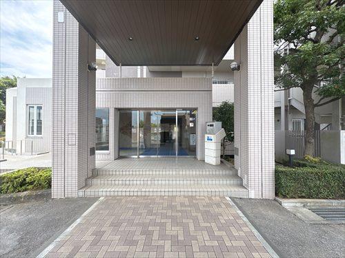 エントランス　2026年7月撮影