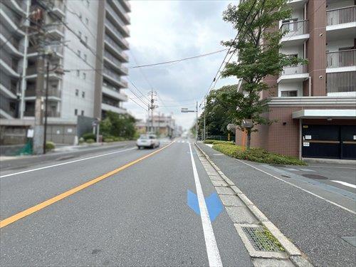 前面道路（2026年7月撮影）