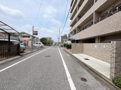 前面道路（2026年7月撮影）