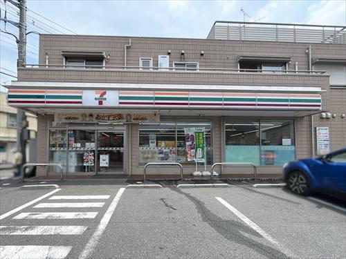 セブンイレブン柏関場町店690m