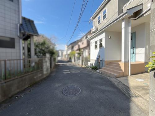 前面道路（2026年10月撮影）