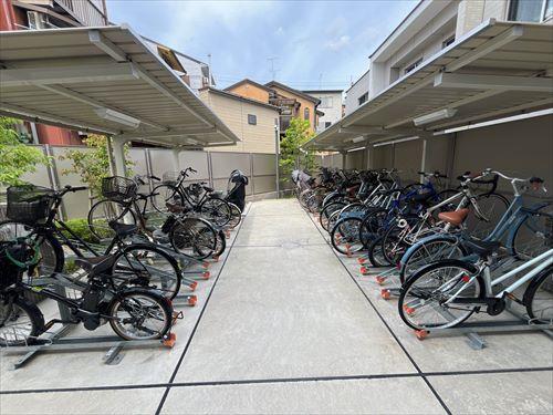 ラック式駐輪場