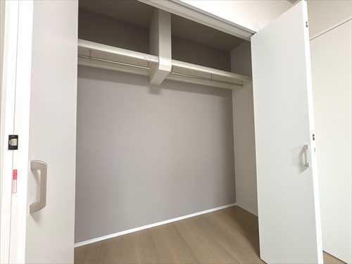 洋室（約5.2帖）クローゼット