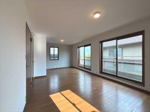 洋室（約12.8帖）