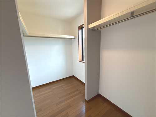 洋室（約4.3帖）WIC