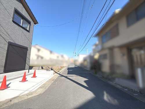 前面道路（南側）