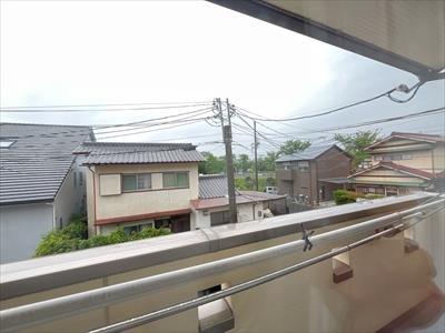 2階　バルコニー
