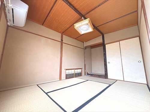 2階　西側和室（6帖）