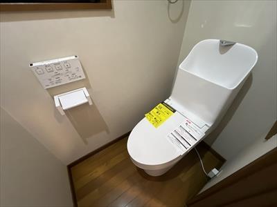 1階　トイレ