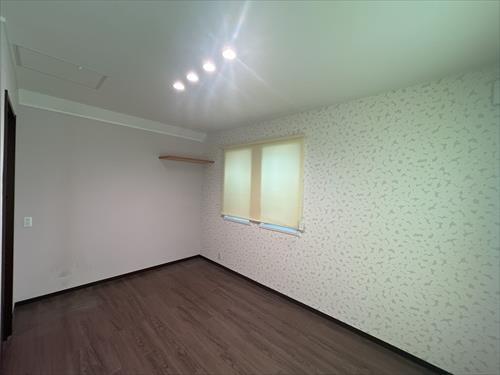 ２階スタッフルーム（約6.3帖）