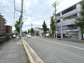 南側前面道路 南側前面道路