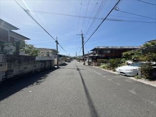 北側前面道路