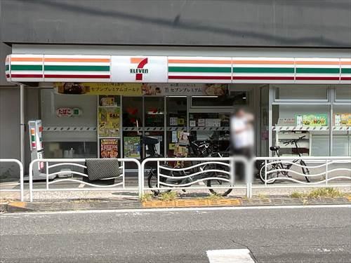 セブンイレブン江東冬木店 120m