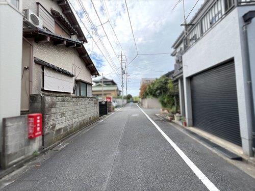 前面道路(2025年10月撮影) 前面道路(2025年10月撮影)