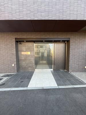 エントランス（2025年12月撮影）