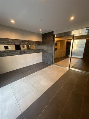 エントランス（2025年12月撮影）