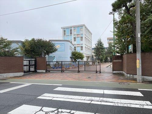 市川市立八幡小学校 1230m