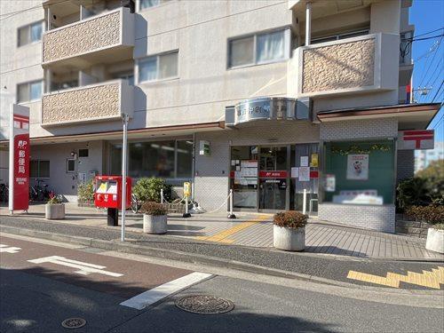 葛西仲町郵便局 410m