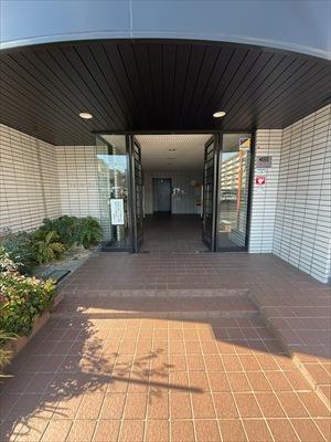 エントランス（2026年2月撮影）