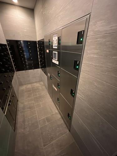 集合ポスト・宅配ＢＯＸ