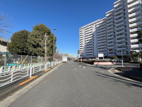 前面道路（2026年2月撮影）