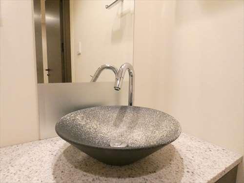 トイレ(１)手洗いカウンター