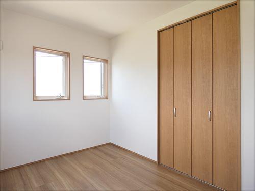 西側洋室（6帖）