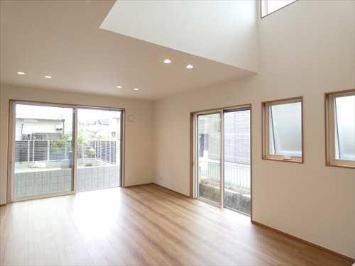 吹抜けのあるLDK