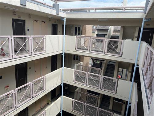 マンション内側(2)