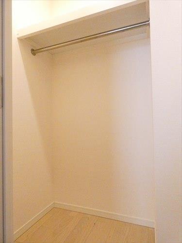 洋室ウォークインクローゼット