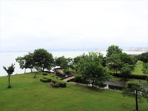 マンション前公園