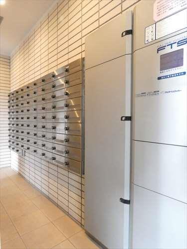 宅配BOX、メールボックス