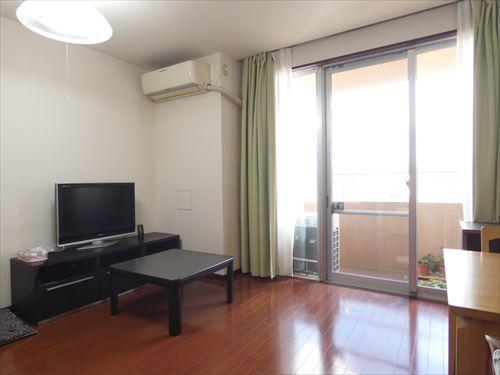 リビング（床暖房付き）