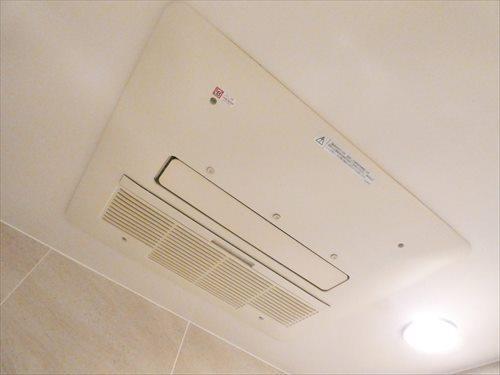 浴室暖房乾燥機