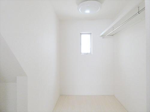 ウォークインクローゼット