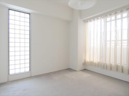 洋室（約6.4帖）（2）