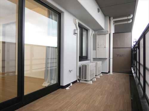 南東向きバルコニー