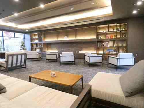 ラウンジロビー