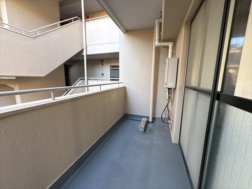 東側バルコニー