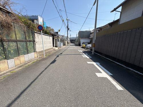 前面道路①