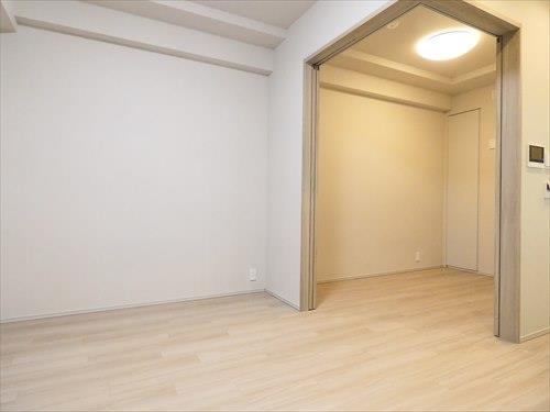 リビングと洋室