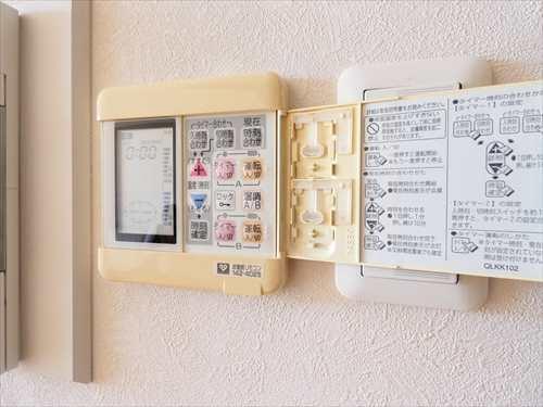 床暖房リモコン