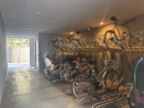 駐輪場1