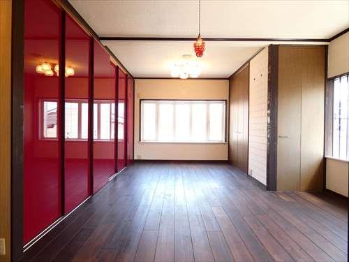 3階　洋室（約10.5帖）