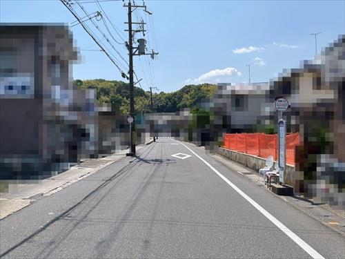 前面道路（南東側）２
