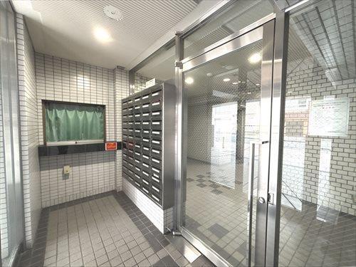エントランスホール