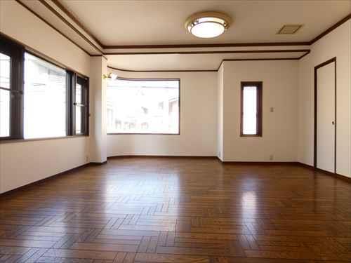 2階　LDK（北東角部屋）