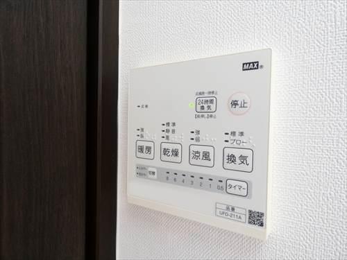 浴室暖房乾燥機パネル